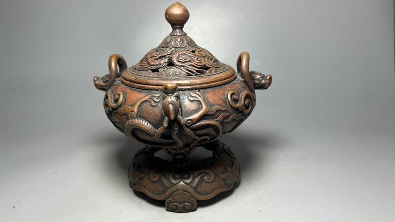旧家蔵出し 紫銅細作 神獣紋 三足香炉 香道具 仏具 香道具 古美術品 収集家