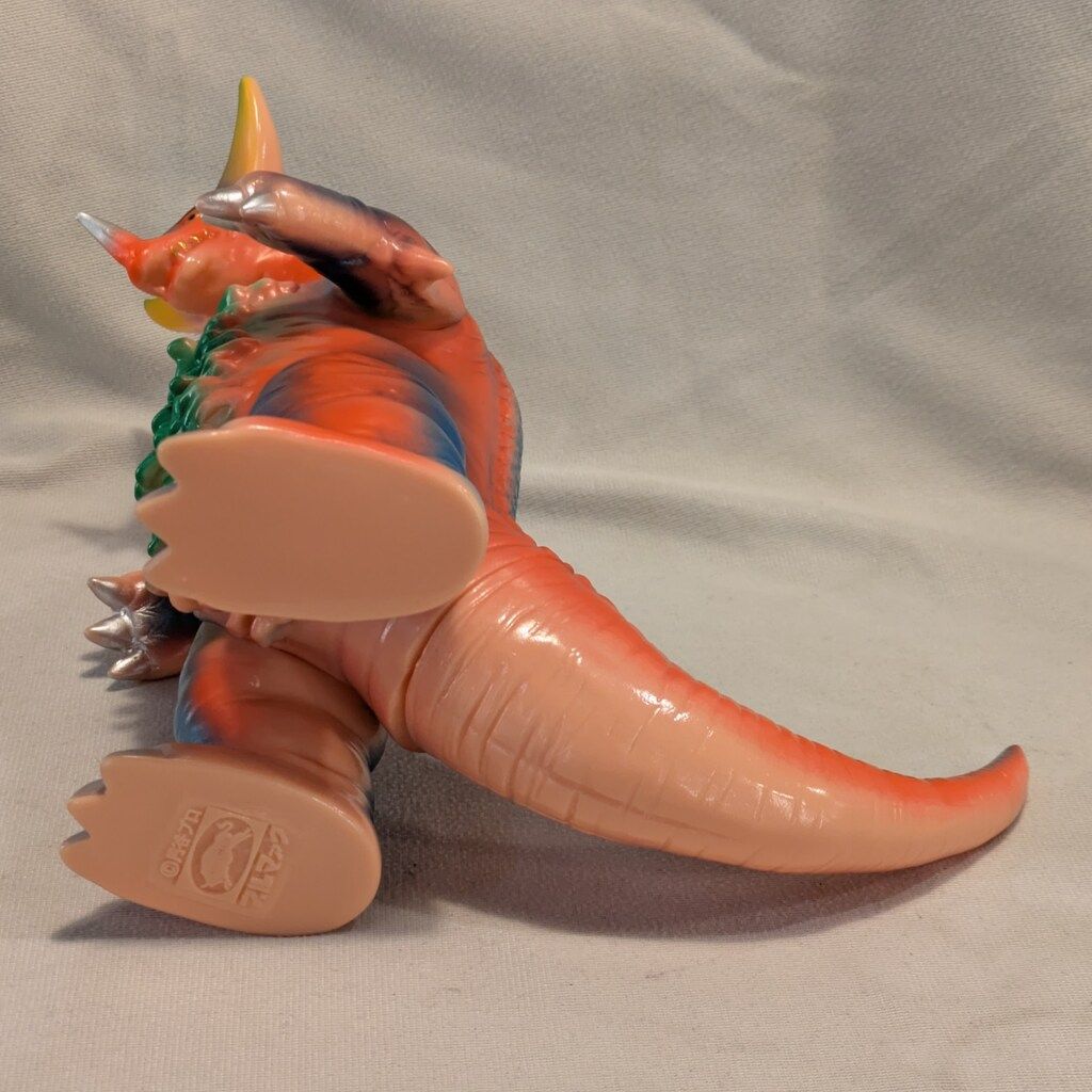 ブルマァク ブルマァクの怪獣シリーズ ゴモラ レトロカラー 肌色