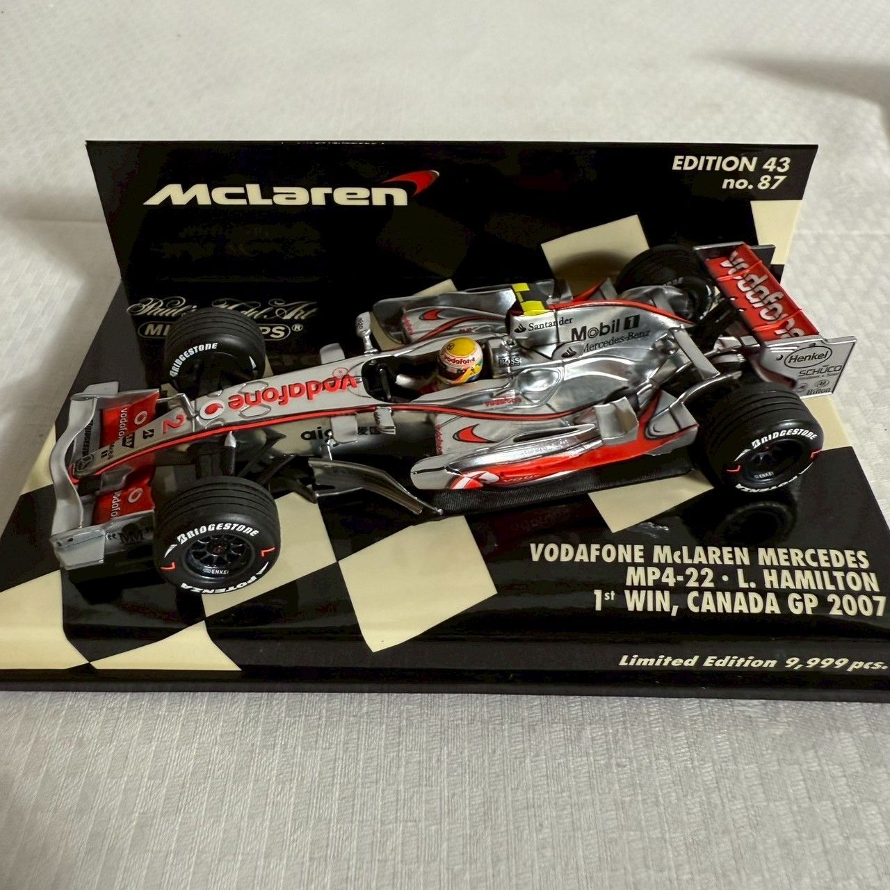 値下げ交渉歓迎 ミニカー McLaren 1/43スケール ルイス