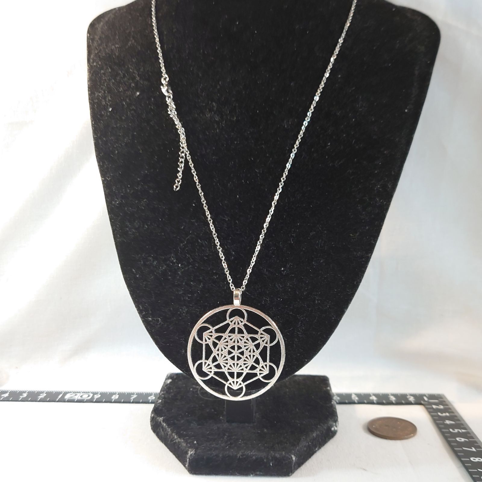 神聖幾何学模様、メタトロンキューブ シルバーカラー - メルカリ