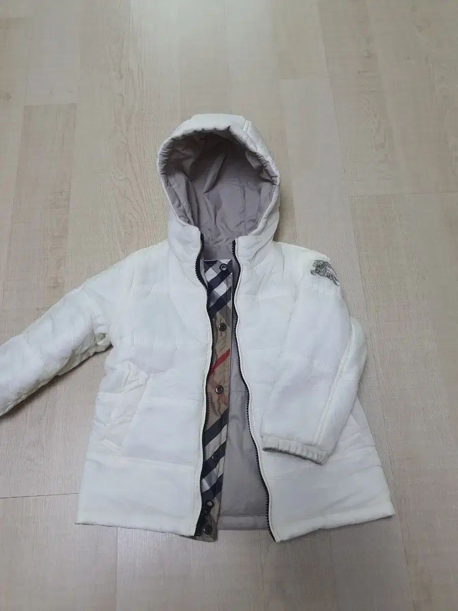 バーバリー チルドレン キッズ リバーシブルダウン 2Y92cm バーバリー