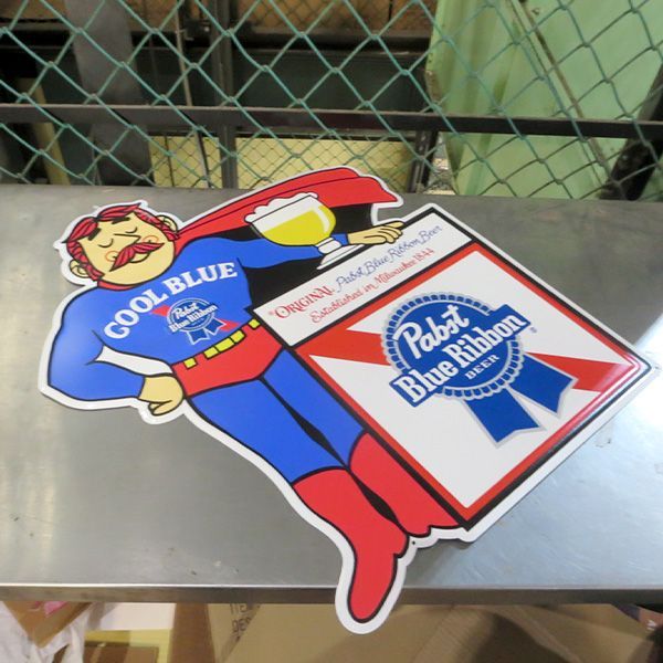 BIG ダイカット エンボス メタルサイン Pabst Man Cool Bule【パブスト