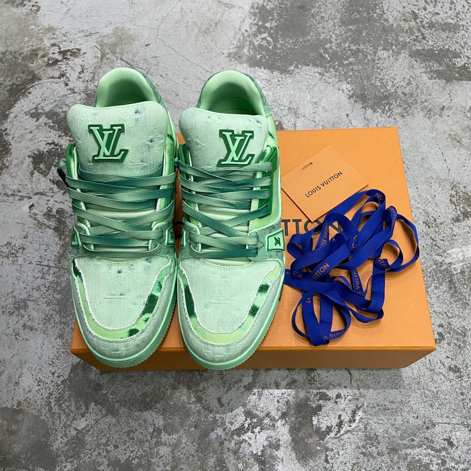 参考上代214600円 LOUIS VUITTON 24AW デニム ブリーチ モノグラム LV