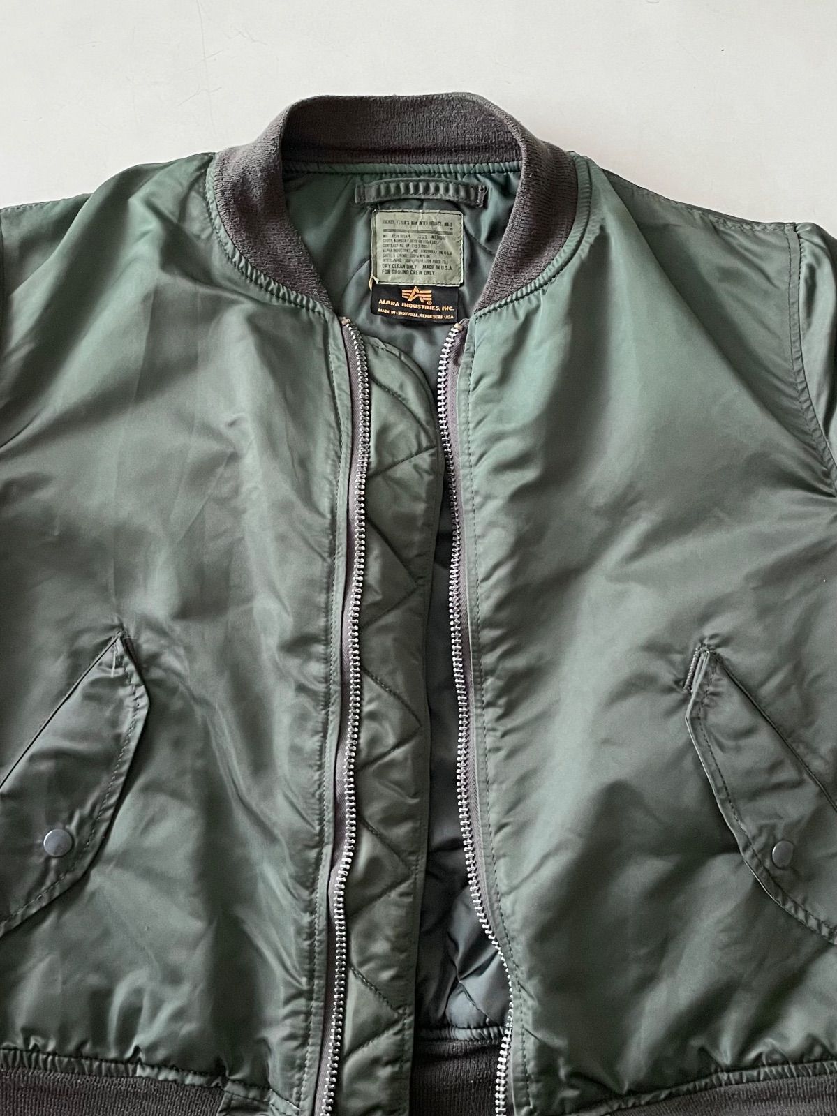 90's ALPHA MA-1 フライトジャケット MIL-J-82790J USA製 ALPHA
