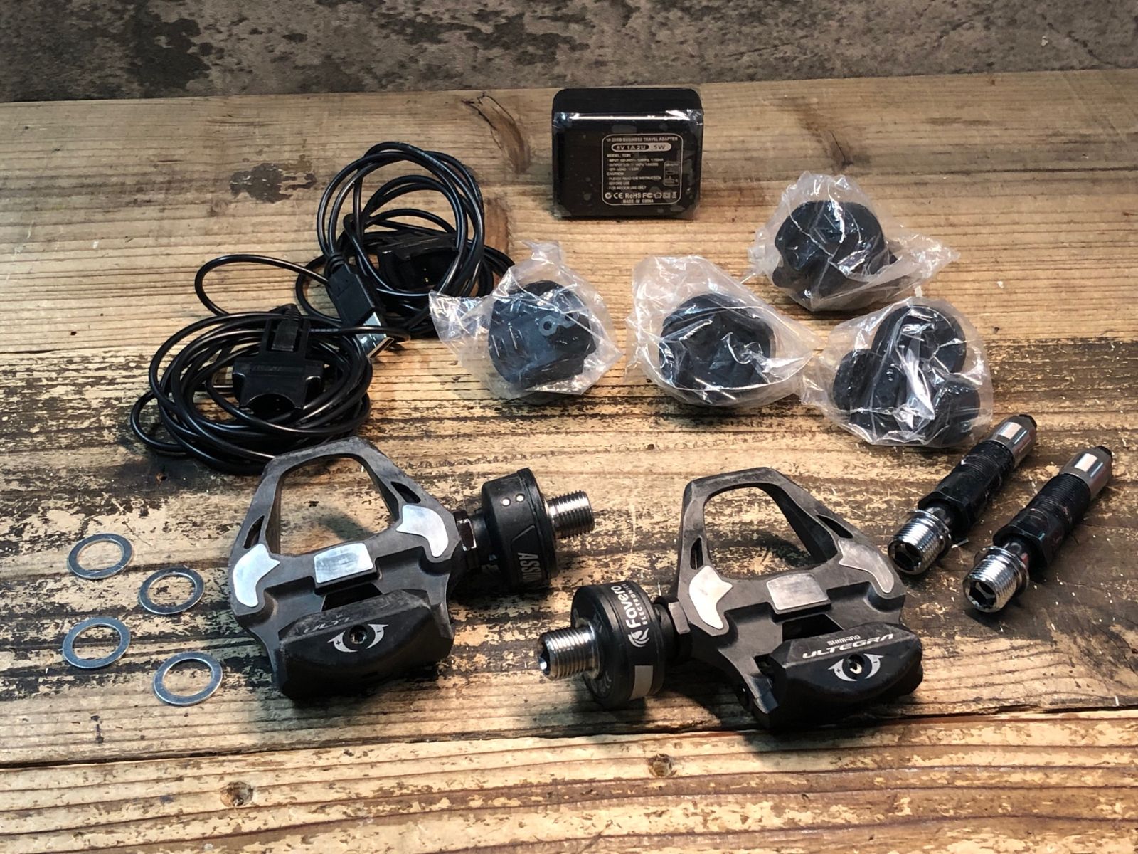 JE690 ファベロ FAVERO ASSIOMA DUO-Shi アルテグラ PD-R8000 ボディ 動作 済