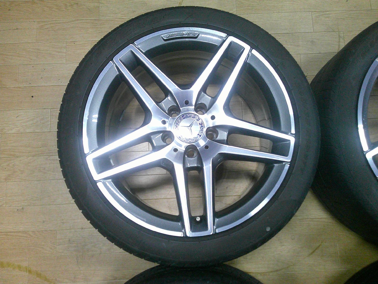 メルセデスベンツ 純正 W212 W207 AMG Eクラス 18インチ 8.5J 48 9J 54 112-5 4本 ホイール A212 W204 W205 W206 W213 W212 W211