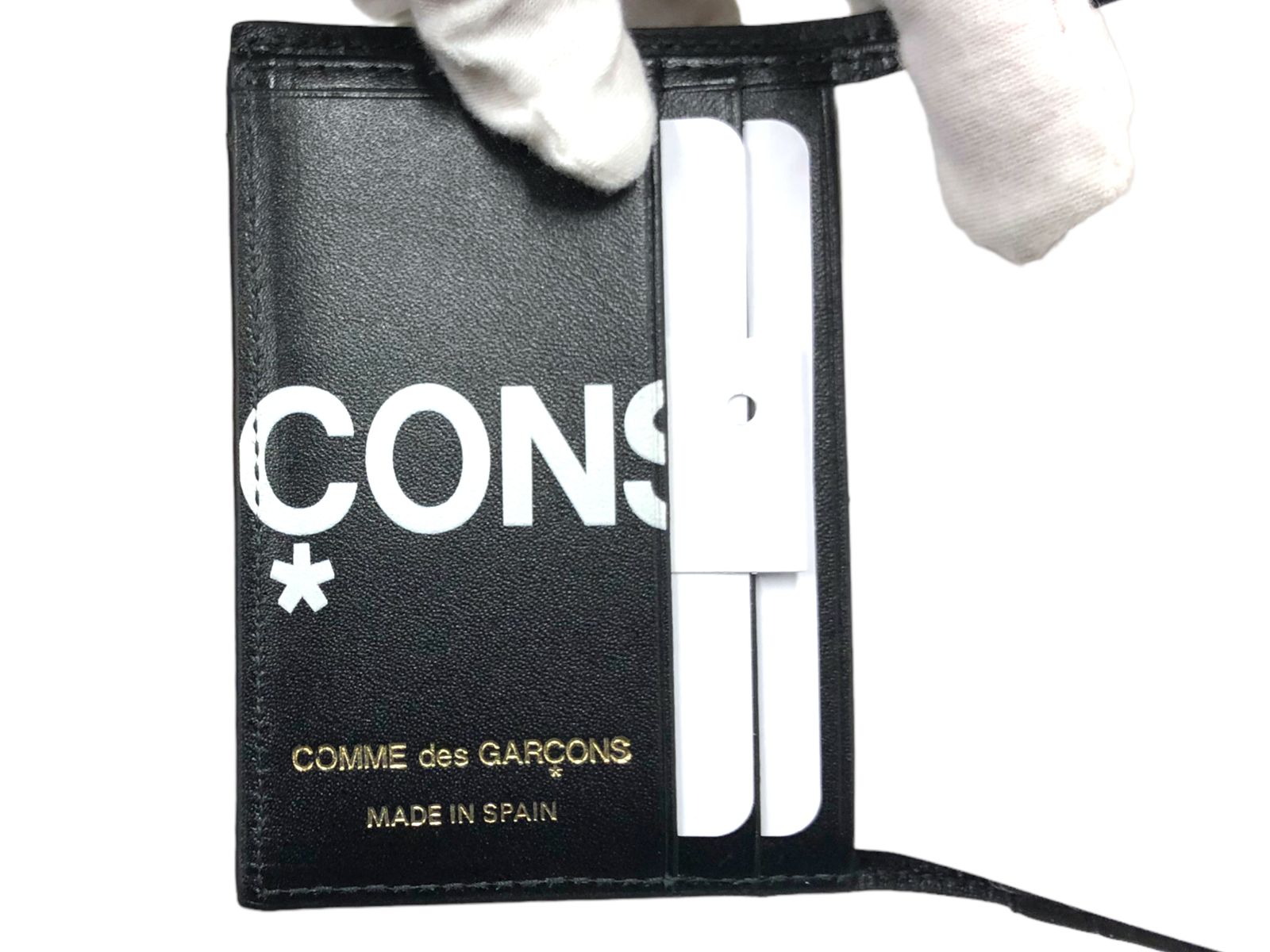 COMME des GARCONS (コムデギャルソン) HUGE LOGO WALLET BLACK 二