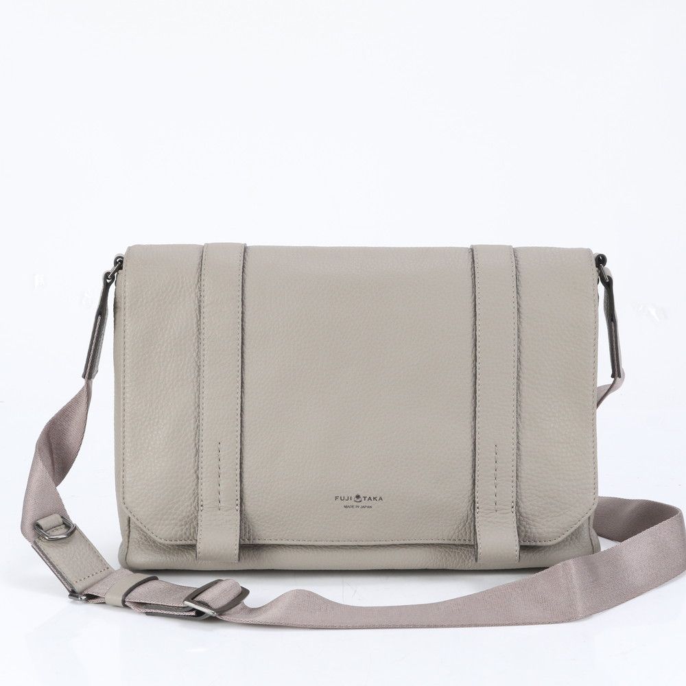 極美品 現行品 FUJITAKA アルタ かぶせ レザー ショルダーバッグ