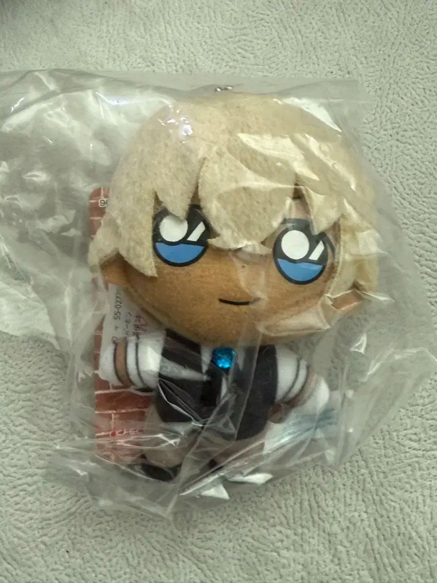 安室透降谷零セット等身大タペストリー＆寝そべり＆じゃんぼぬいぐるみ名探偵コナン 降谷零 安室透 寝そべり メガジャンボ ぬいぐるみ フィギュア Amazon