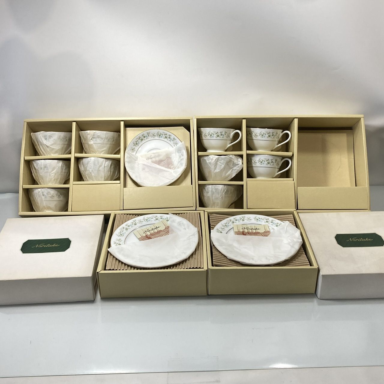 Noritake ノリタケ 食器 まとめ売り カップ10点 ソーサー5点 皿