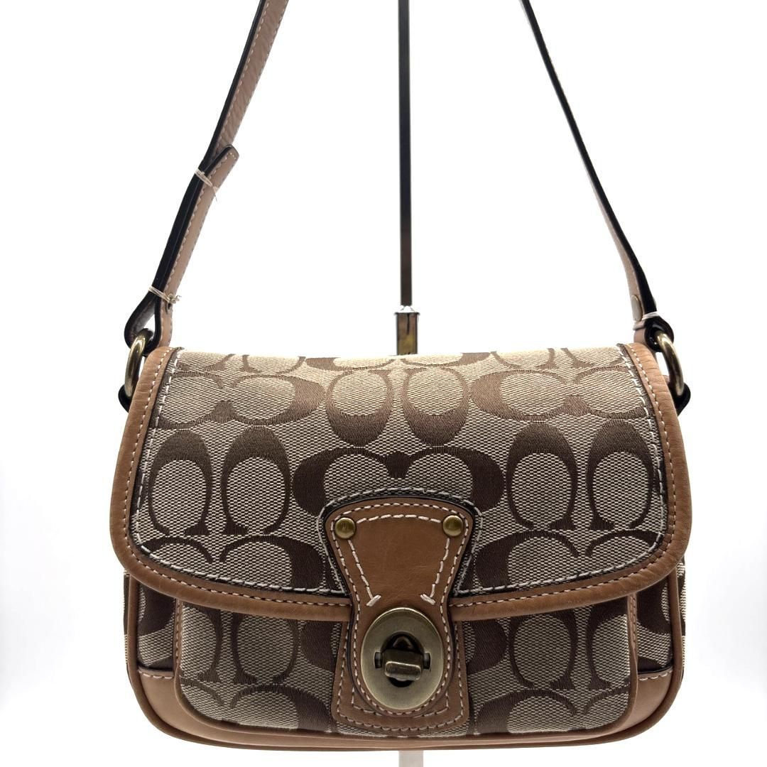 美品 COACH Sohoコーチ シグネチャー ショルダー ハンドバッグ Y2K 極美品 COACH コーチ ソーホー シグネチャー ショルダーバッグ y2k 肩