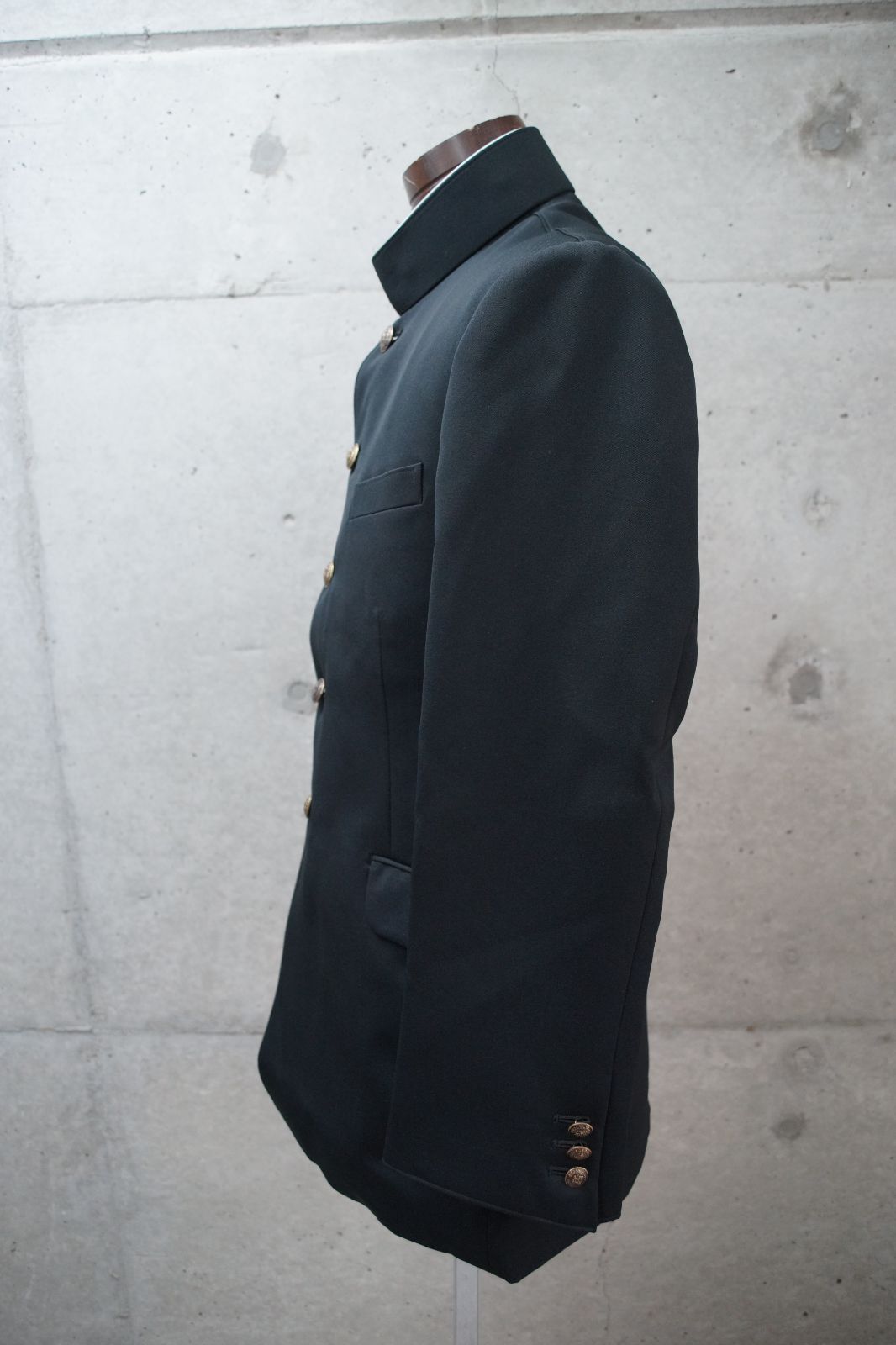 変形学生服