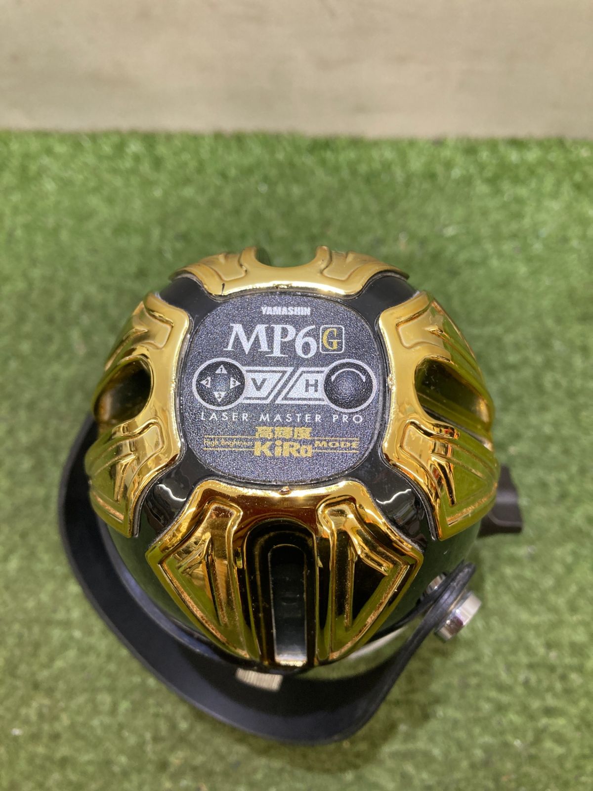 レーザー墨出し機 MP