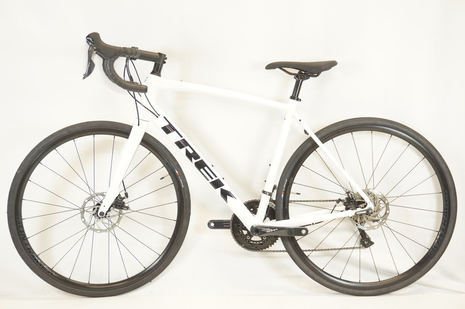 送料無料TREK ロードバイク DOMANE SHIMANO 16速DB1223 2025/2026年モデル TREK(トレック)のロードバイク Domane