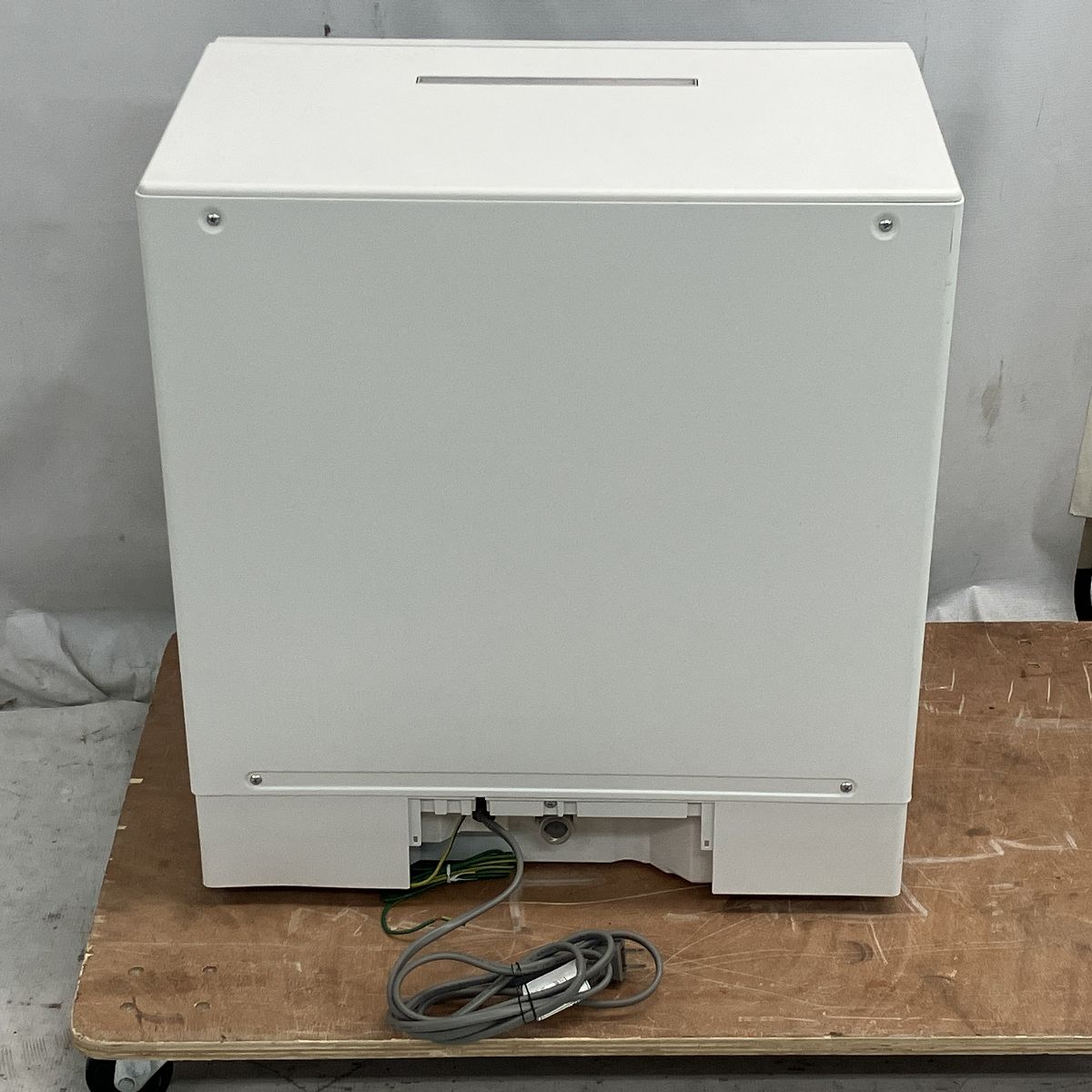 東芝 食器洗い乾燥機 水道工事不要 (かけえ) 大安寺のキッチン家電《食器洗い機》の中古あげます・譲ります｜ジモティーで不用品の処分