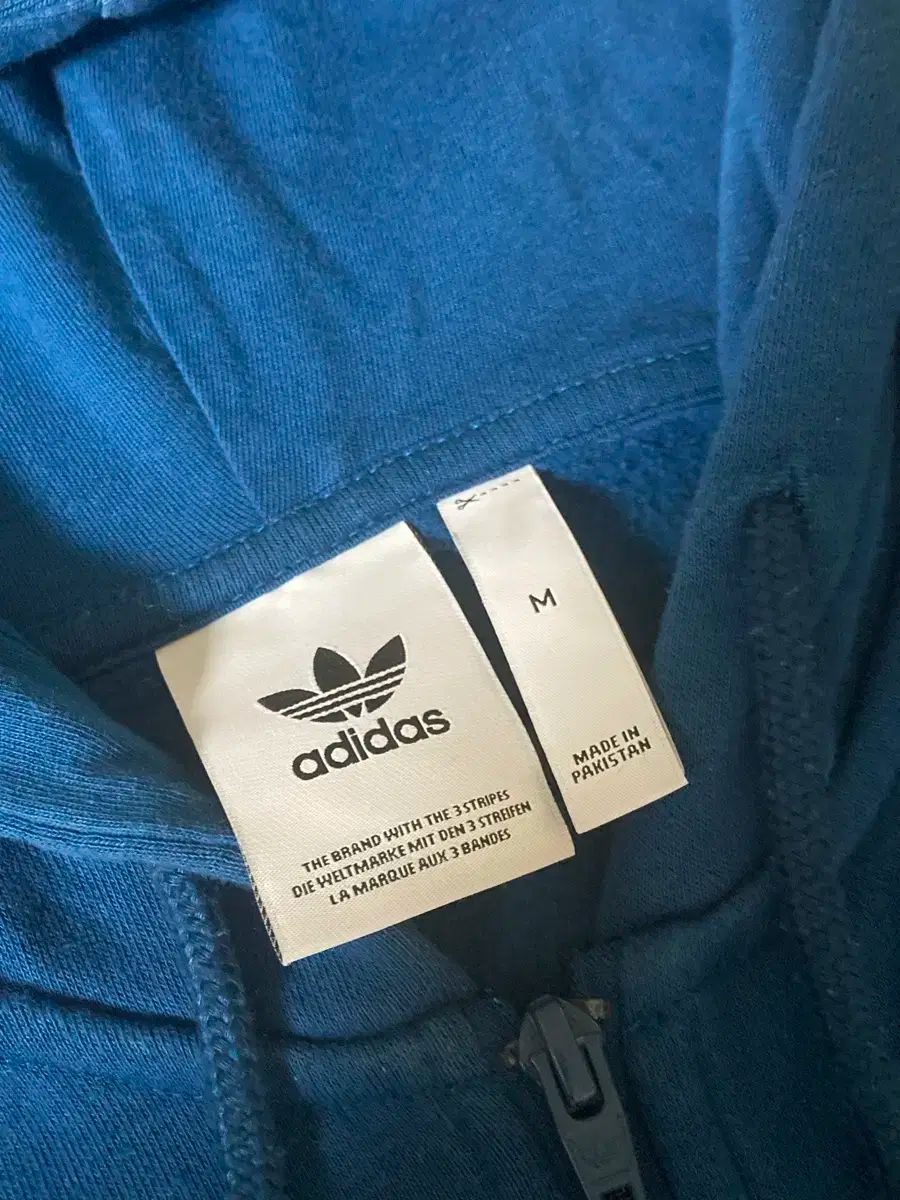 アディダス BECKENBAUER