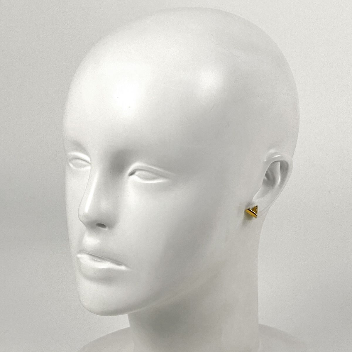 ルイ・ヴィトン Louis Vuitton スタッズ イヤリング エセンシャル V  