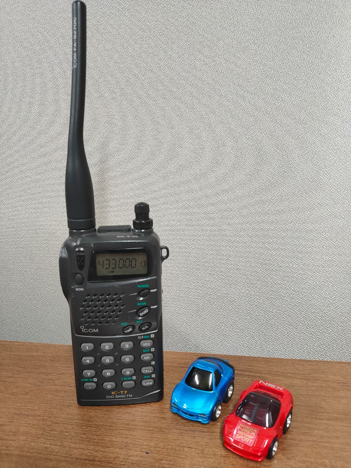 ★☆ICOM IC-T7 144/430MHz ハンディ機 無線機☆★ Yahoo!オークション -「t7」(アマチュア無線) の落札相場・落札価格
