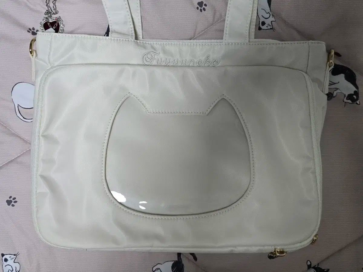 FUYUUNEKO 猫 痛バッグ ホワイド a4