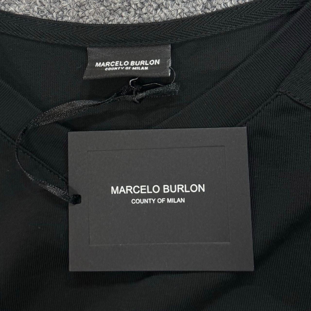 未使用品 Marcelo Burlon スリーブプリント ラウンドヘム カットソー ロングスリーブ Tシャツ マルセロバーロン  ブラック S  45244A3