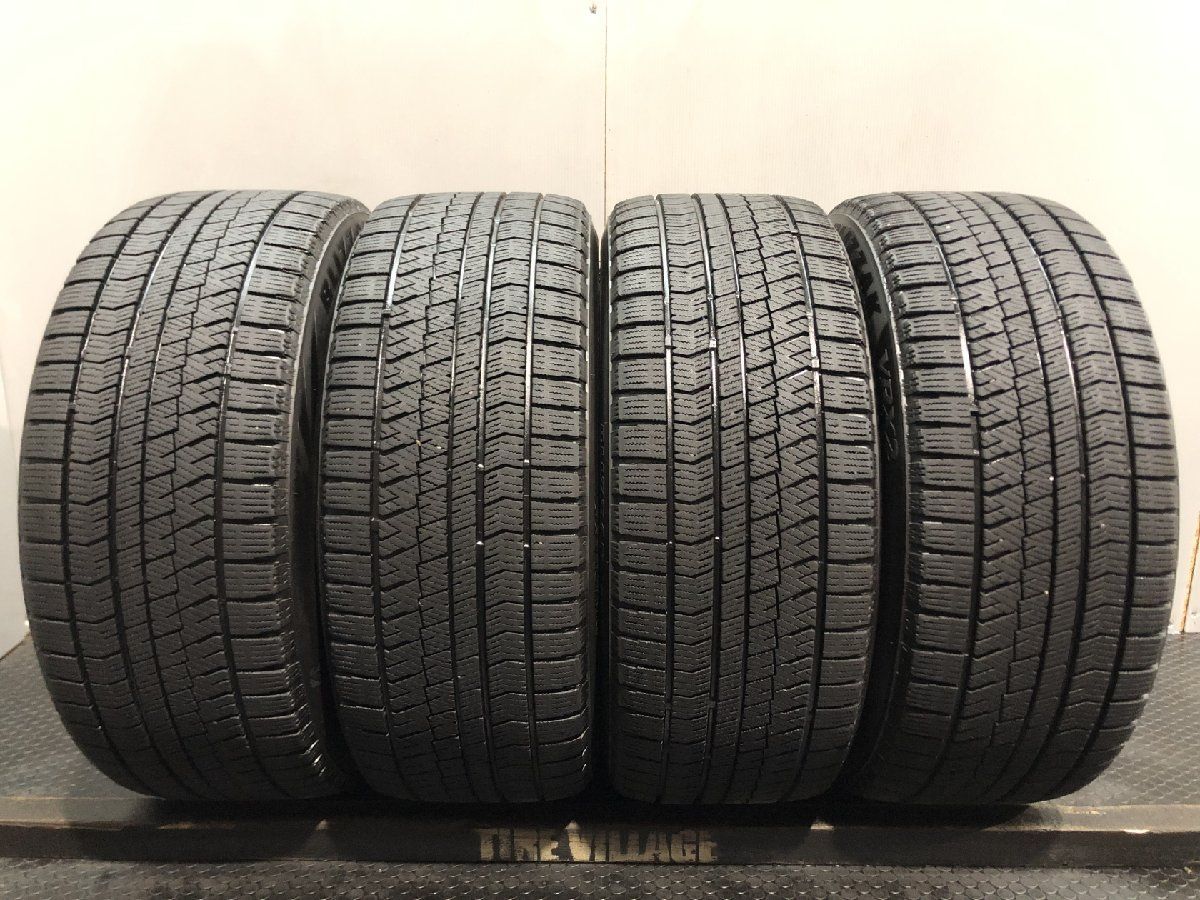 245|45R18 スタッドレス