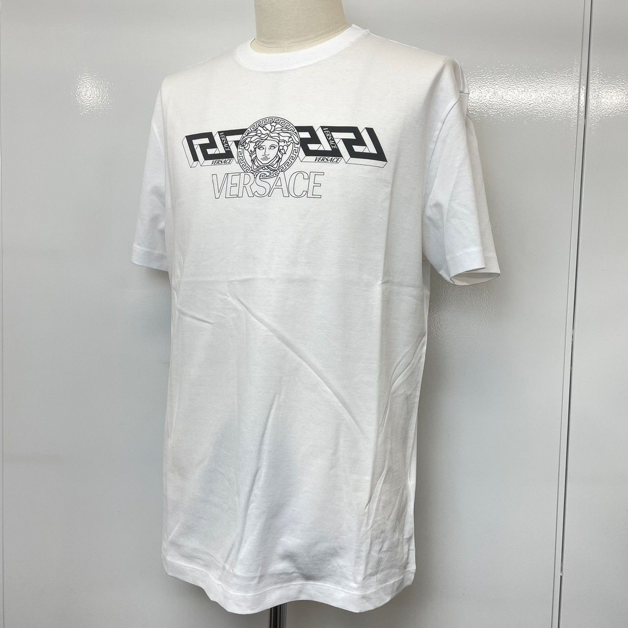 SALEお買い得Versace メンズ　Tシャツ　XL 新品未使用 Tシャツ/カットソー(半袖/袖なし)