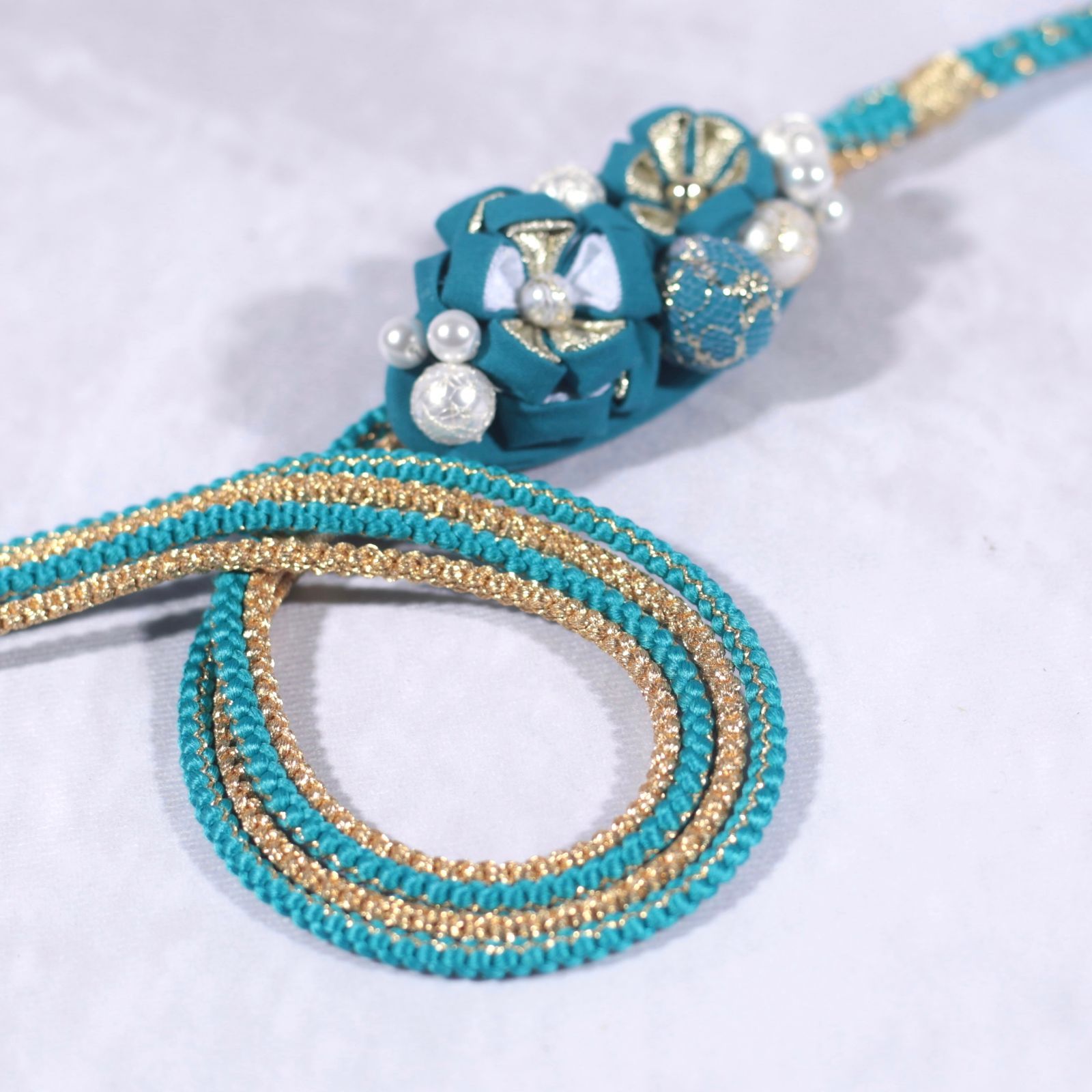 新品・未使用 帯締め【つまみ細工×パール】帯飾り アクセサリー 成人式 振袖 帯〆 和装小物 着物 きもの 和装 W-46 在庫処分半額】帯締め パール 花 帯び締め 帯しめ 帯締 帯〆 帯紐 組み