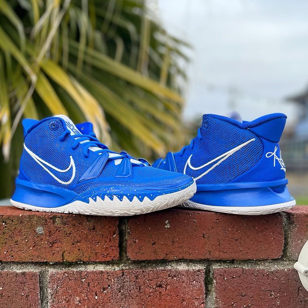 Kyrie 7 ナイキ　カイリー7 新品未使用　価格相談OK NIKE KYRIE 7 TB ナイキ カイリー 7 【MEN'S】 game royal/game