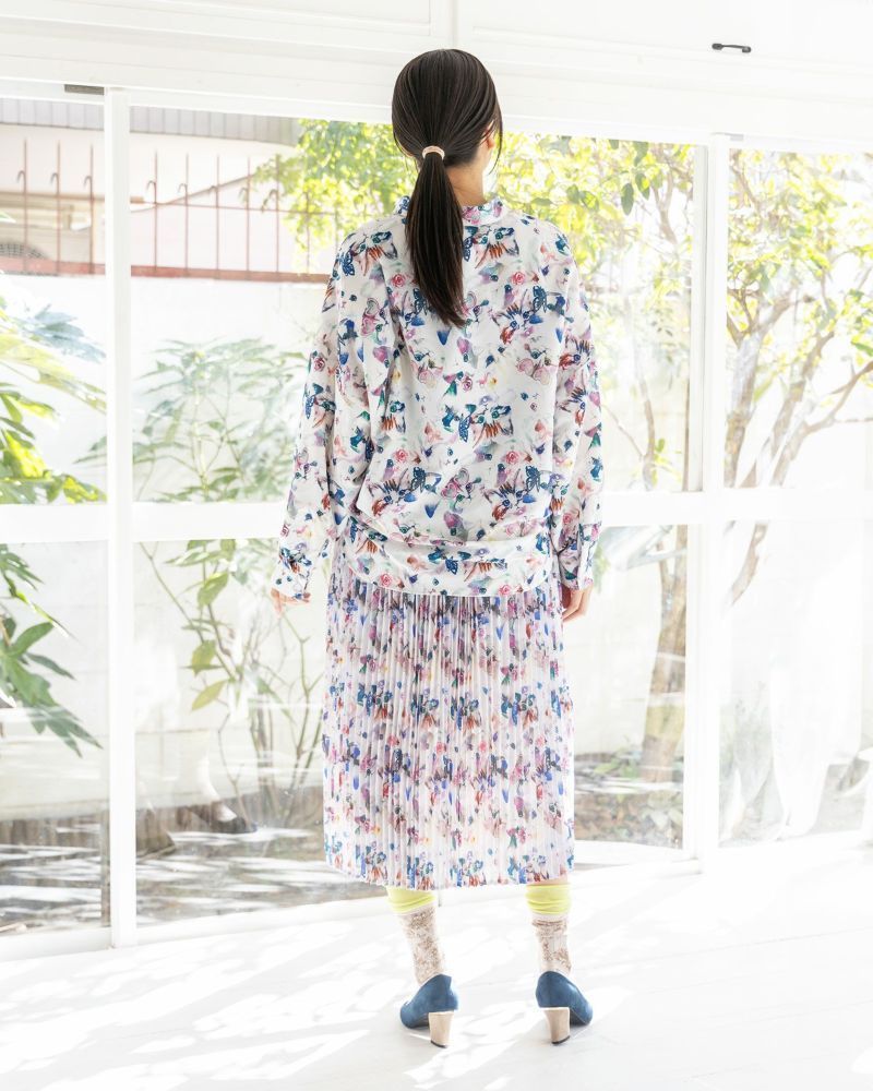 スカラー151604：蝶ネコ総柄チュニックシャツ - メルカリ