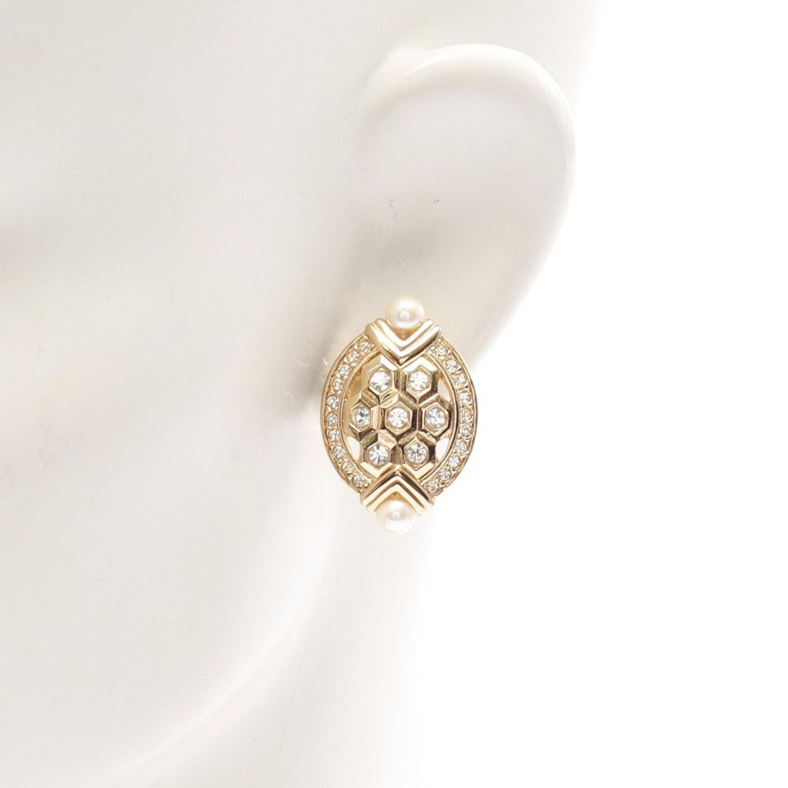 Dior(ディオール) ゴールドロゴフックピアス クリスチャンディオール