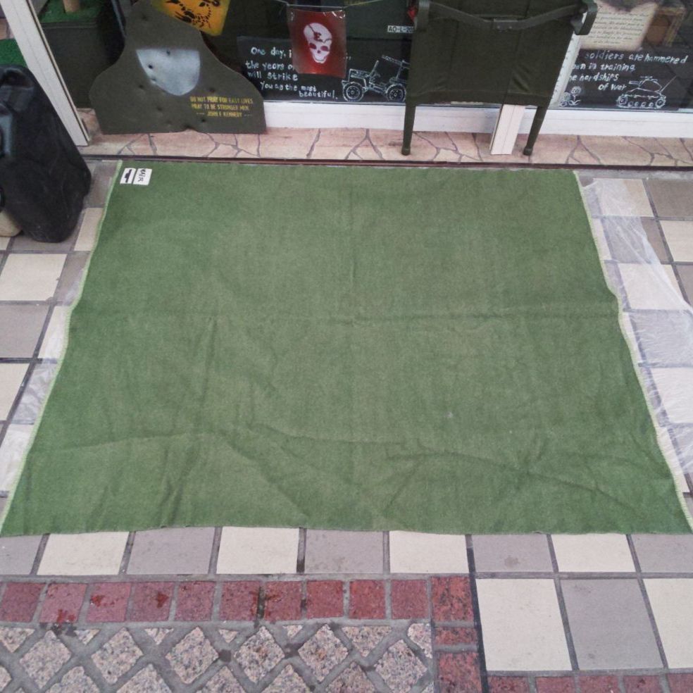 自衛隊　毛布　5枚セット　アウトドア　ミリタリー 陸上自衛隊実物】毛布1種(2枚セット) - メルカリ