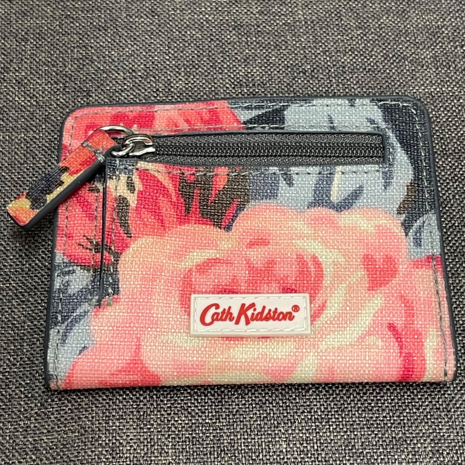 Cath Kidston - キャスキッドソン  バスケット　バッグ　かご　レア　インテリア　収納　新品 値引 キャスキッドソン 折畳収納式ショルダーバッグ F0801A07-1