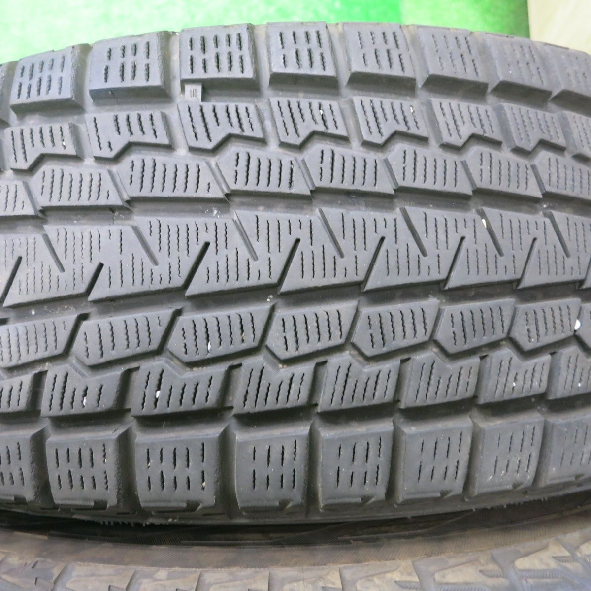 センサー付！キレイ☆レクサス NX 純正 225/65R17 スタッドレス 