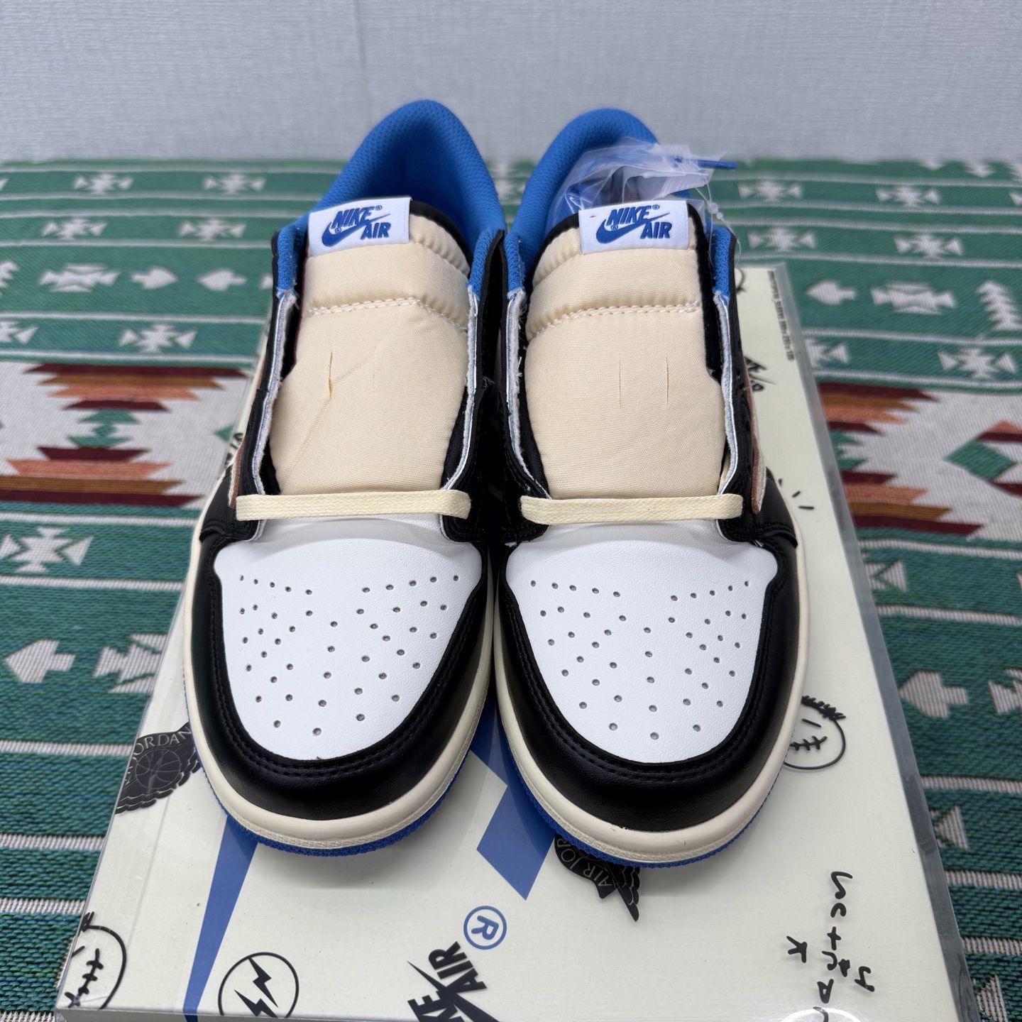 Travis Scott × Fragment × Nike Air Jordan1 Low OG SP Military Blue トラヴィススコット × フラグメント × ナイキ エアジョーダン1 ロー OG SP ミリタリー ブルー DM7866-140