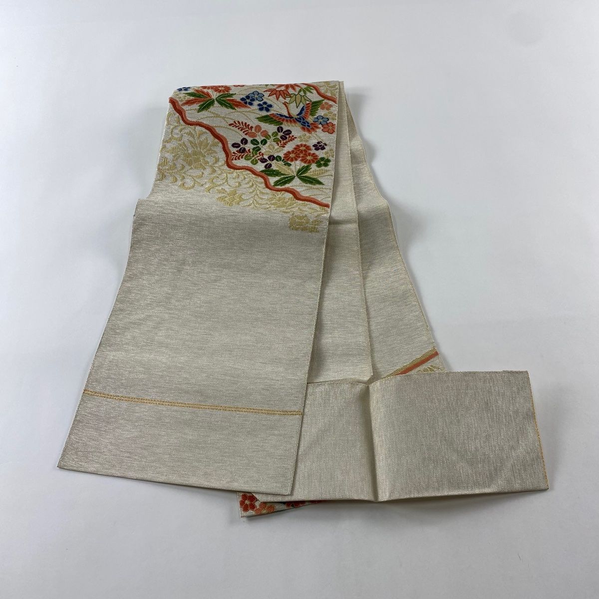 名古屋帯 秀品 八寸名古屋帯 松葉仕立て 鶴 草花 金銀糸 刺繍