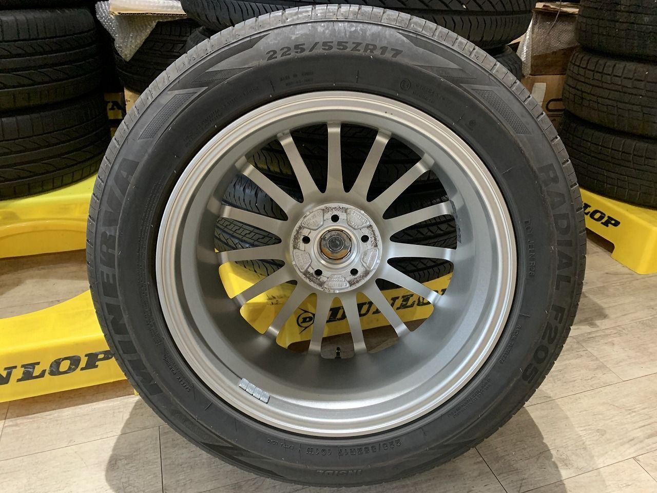 2410026】BRIDGESTONE ECO FORME SE-12 17インチ 7J +53 PCD100 5H + 