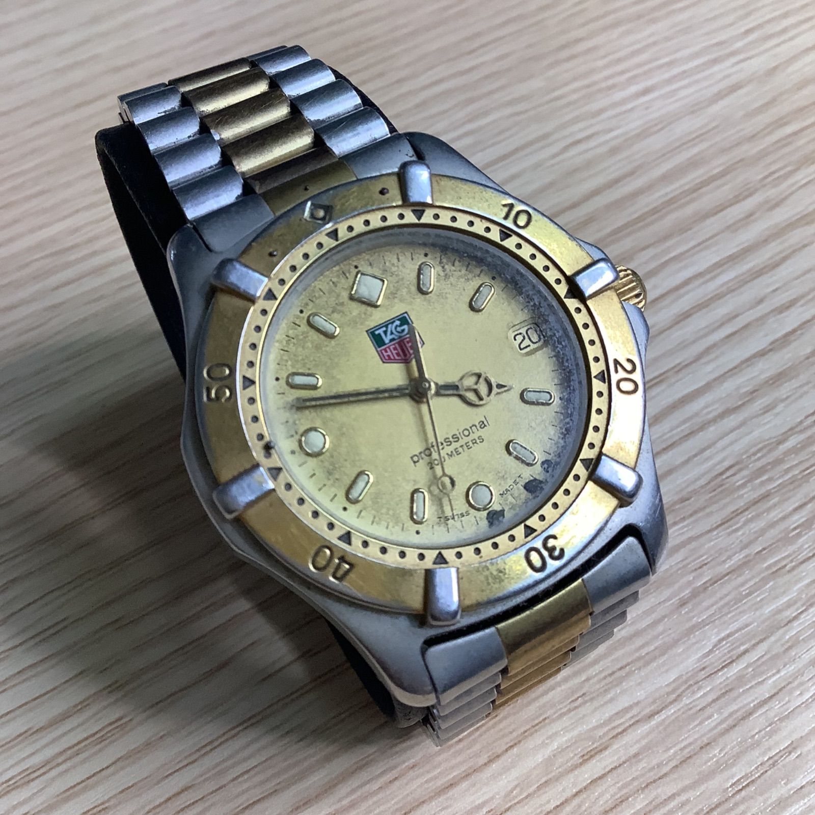 タグホイヤー TAG HEUER WE1120-R 2000シリーズ プロフェッショナル