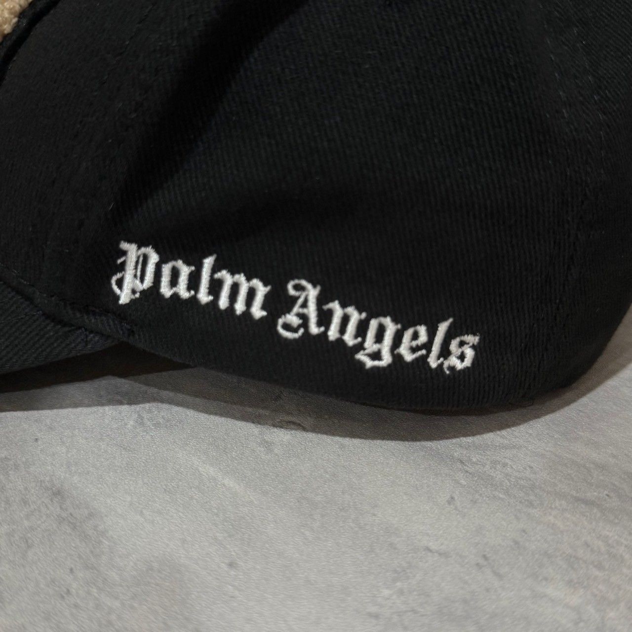日曜日限定価格！！Palm Angels ブラック キャップ　パームエンジェル Palm Angels パーム エンジェルス キャップ ブラック 黒 サイズ