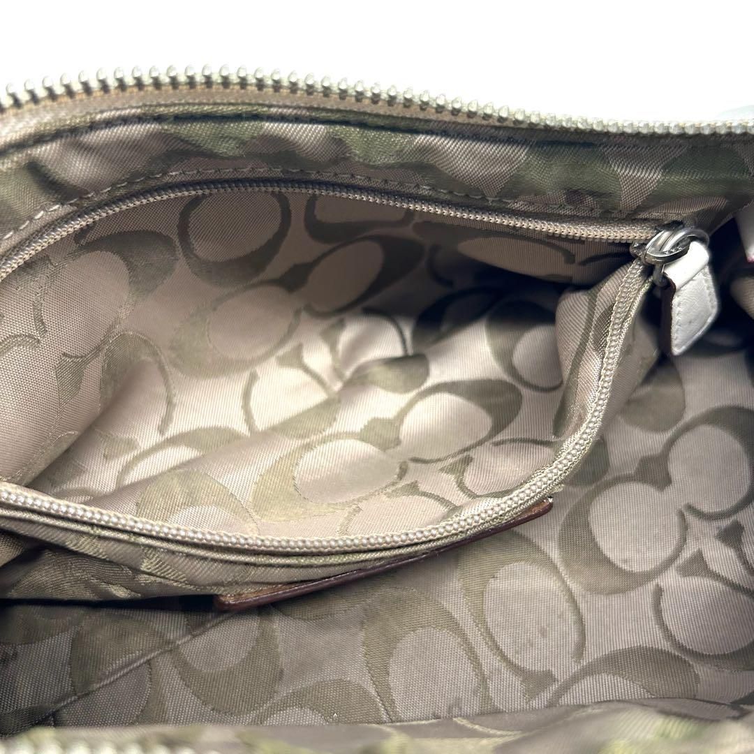1162 Coach Hampton Pabbled Leather Bag - メルカリ