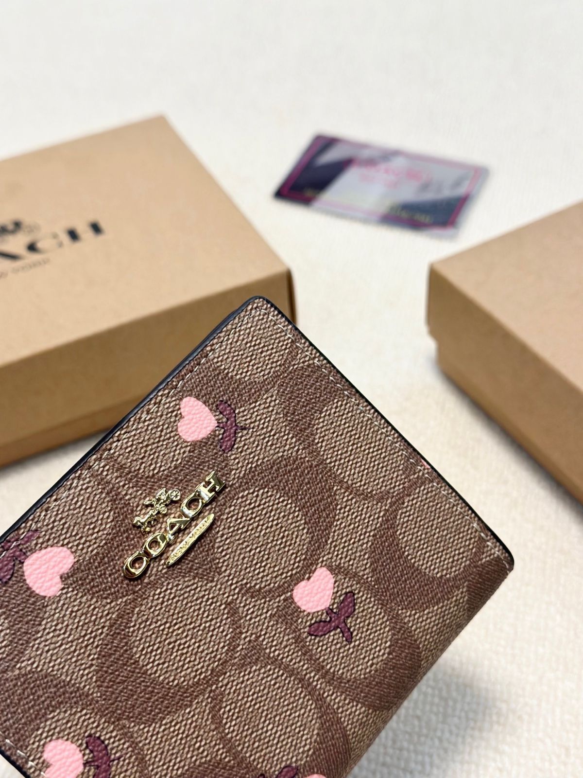 P750🎀🎀いろはくろ🎀サイズ11 x 10🎀グッチコーナー爆発金