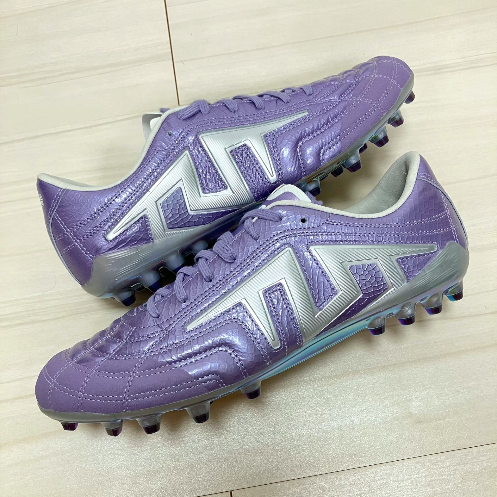 TLSS TACTICIAN LIGHT SE パープル 限定モデル サッカースパイク