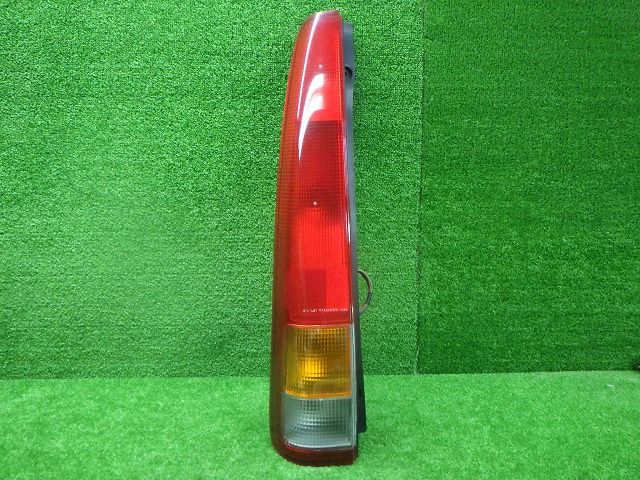 ホンダ　JA4　ライフ　左テールレンズ　RR2228　240308111