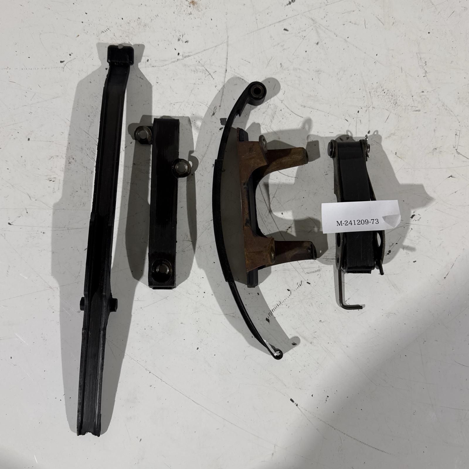 HONDA CBX550Fホンダ カムチェーンガイド