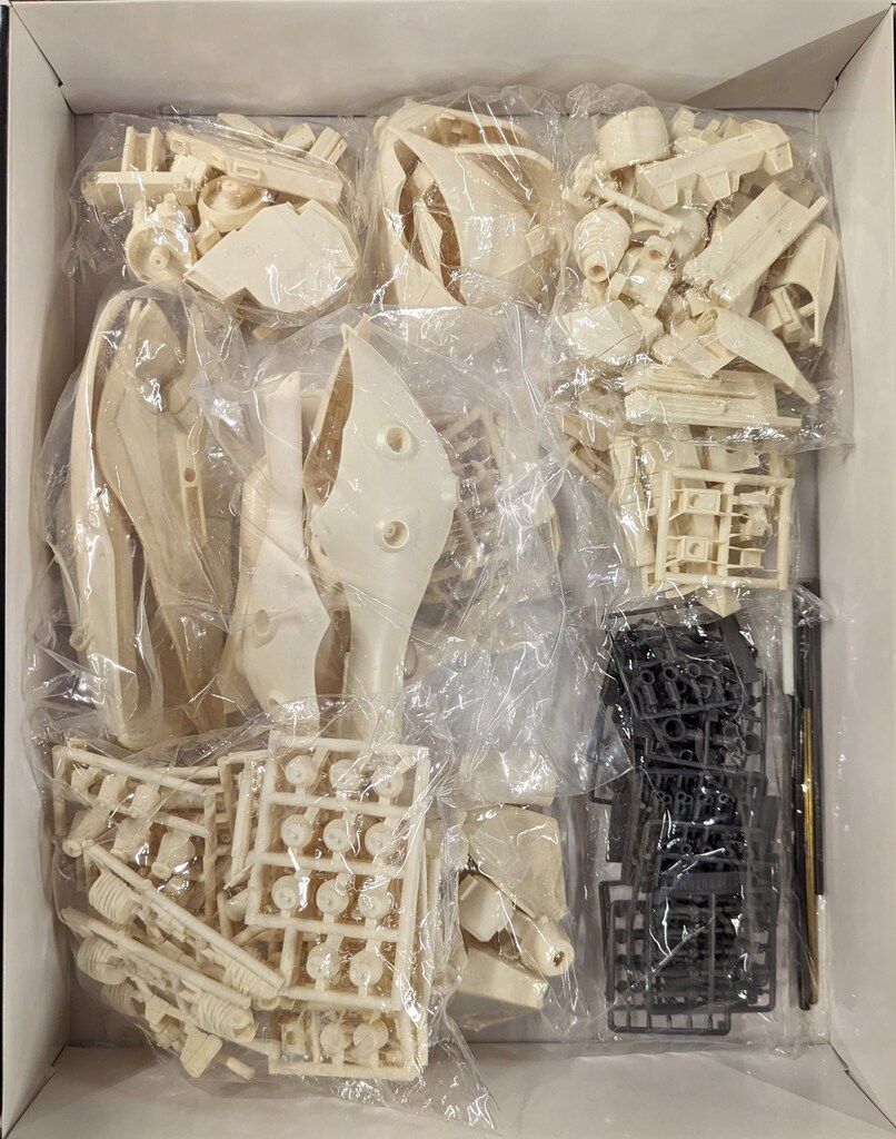 MSN-04 II NIGHTINGALE 1/100 レジンキャストキット 1/100 レジンキャストキット ナイチンゲール Bクラブ (B-CLUB)