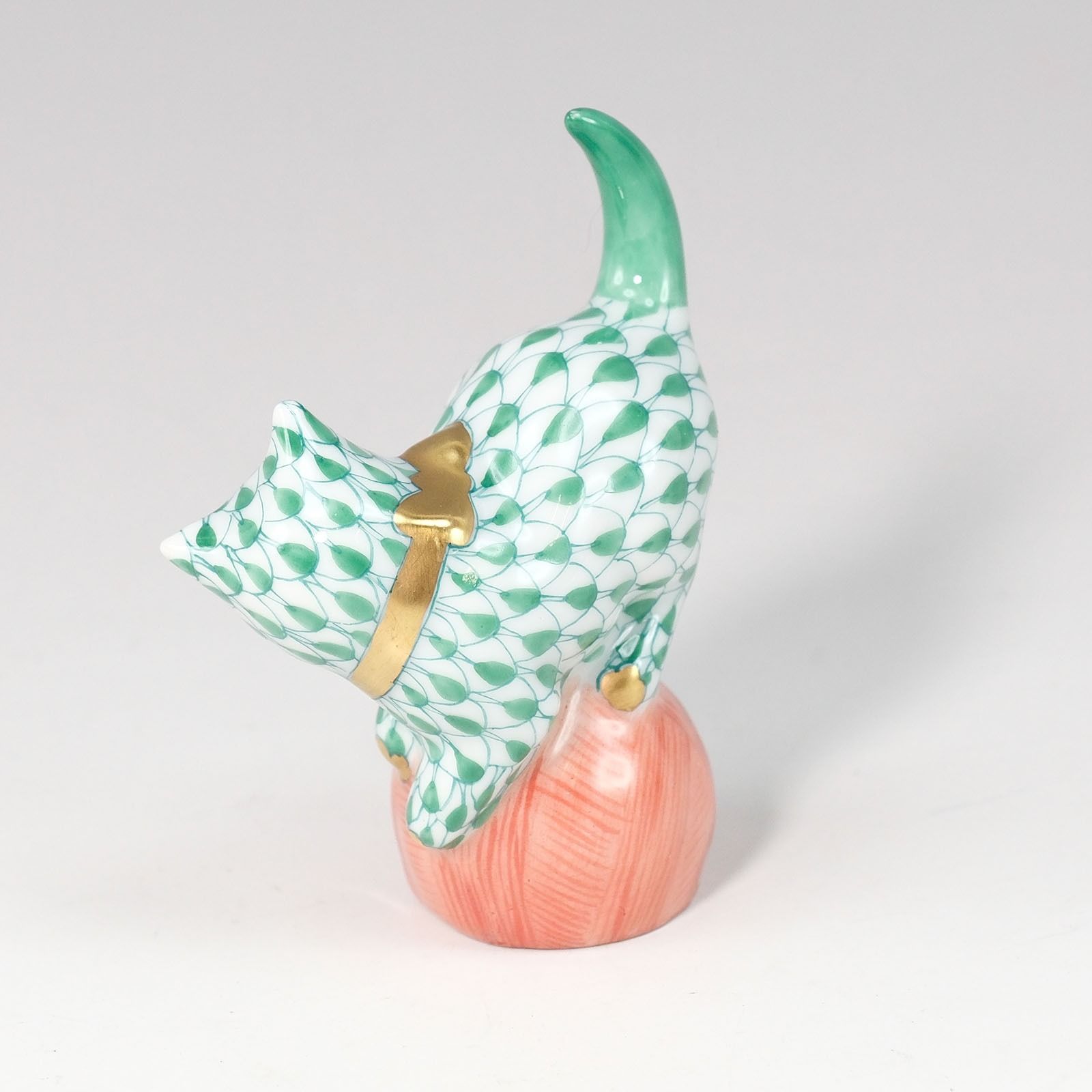 HEREND ヘレンド 猫 05221|VHV _ 置物 オブジェ