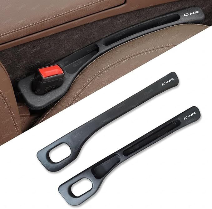 限定SALE，お買い得 【在庫処分】【C-HR 専用】隙間クッション 厚型 C-HR 専用ロゴ 隙間埋め 正・裏面取付可 クッション 車用 シートサイド クッション トヨタ C-HR S-T G-T S G GR などの全グレード シート コンソール 応募券