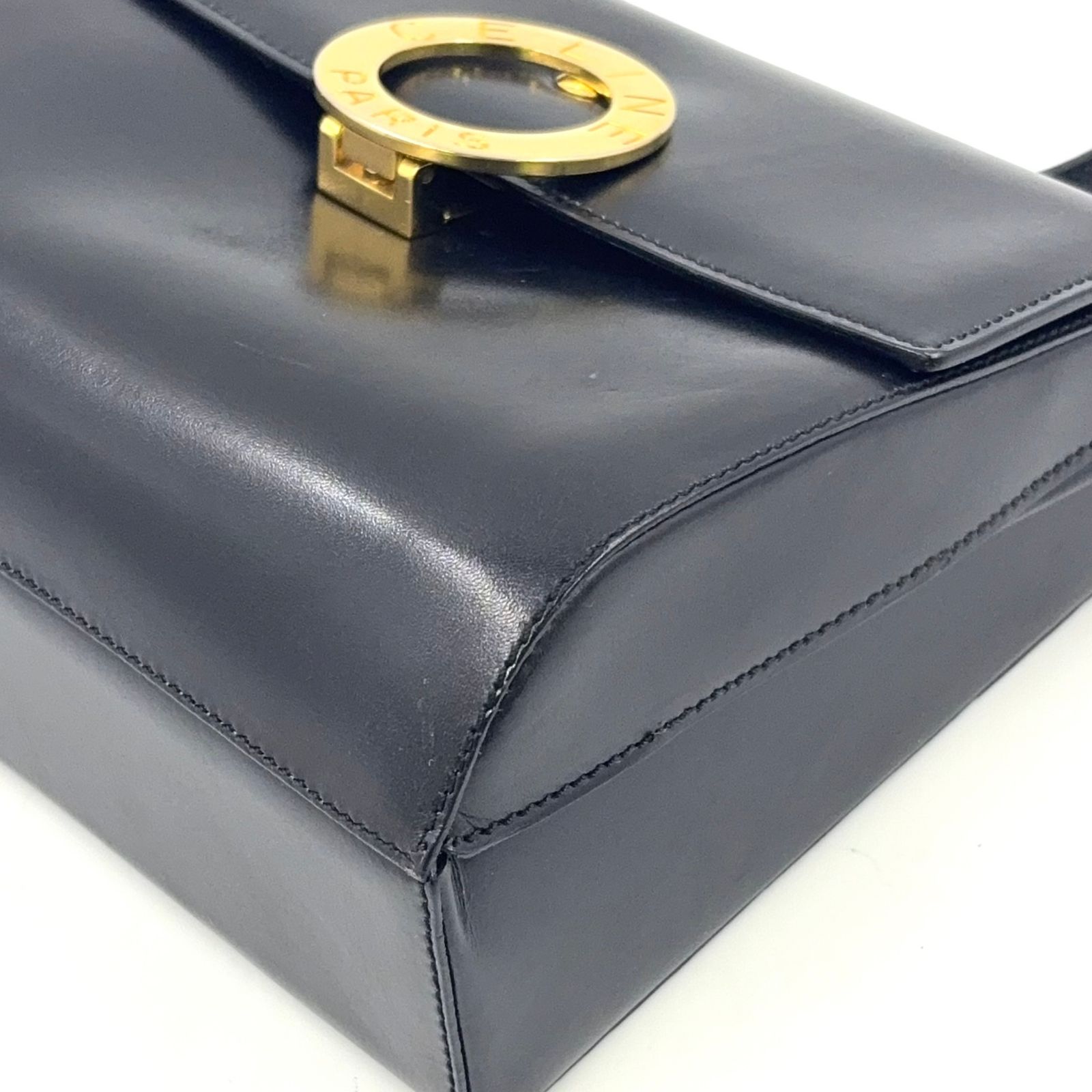 CELINE ショルダーバッグ レザー ブラック ボディバッグ CELINE ショルダーバッグ レザー ブラック ボディバッグ