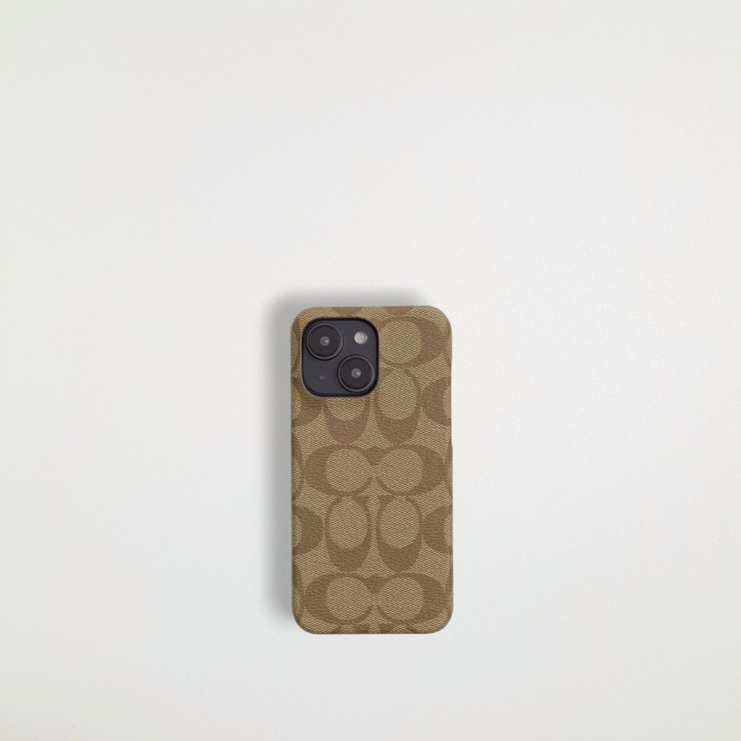 CO-415】コーチ COACH IPHONE 15 ケース・シグネチャー キャンバス