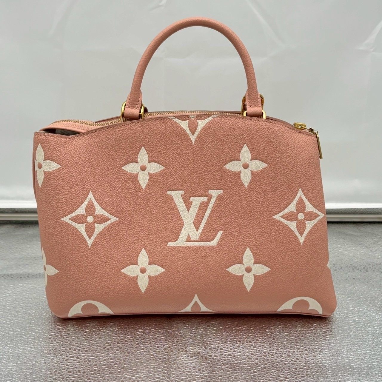 louis vuittonカバン（ピィ様） ビュシ エピ｜ルイ・ヴィトン 公式サイト - M59457