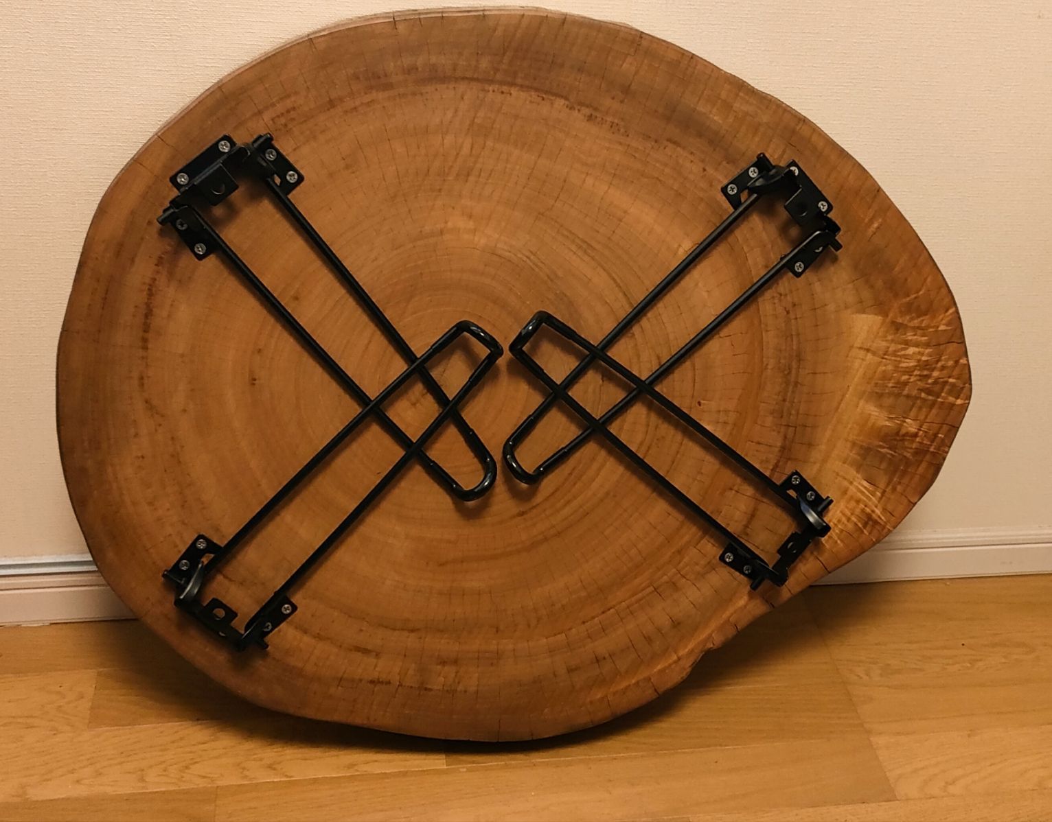 楠の木☆輪切り☆折り畳み☆サイドテーブル☆一点物 - メルカリ